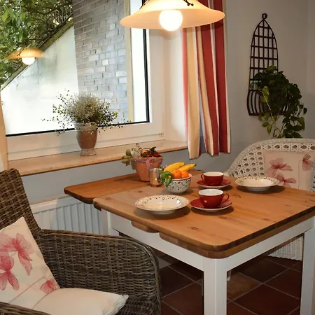 Wohnen Unter Reet Apartment Galmsbull Exterior photo